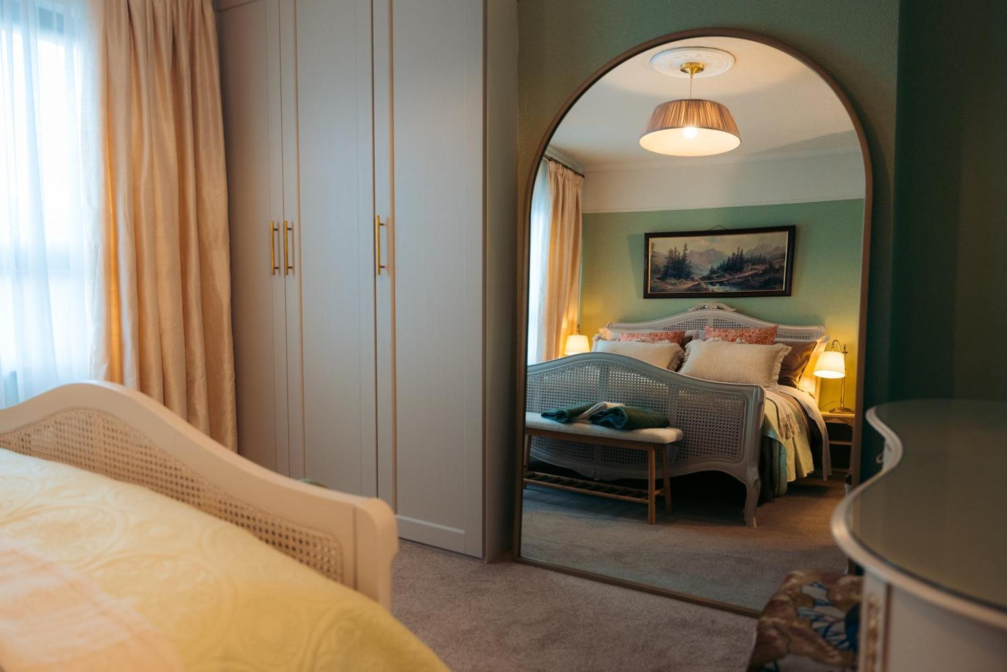 No 50 Chapel Street Townhouse Holiday home Cookstown